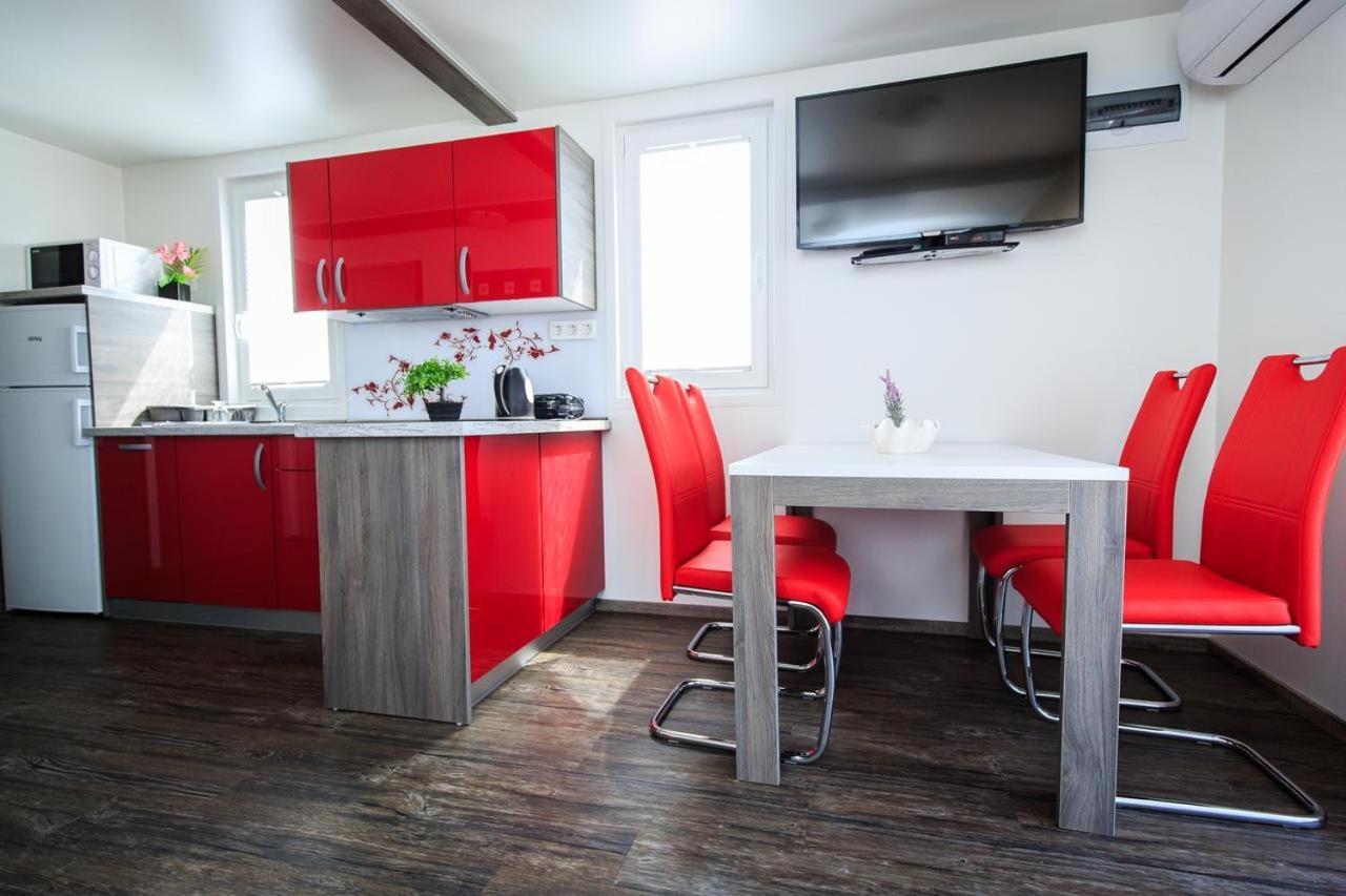 Floating House Sea Queen Portorož Zewnętrze zdjęcie
