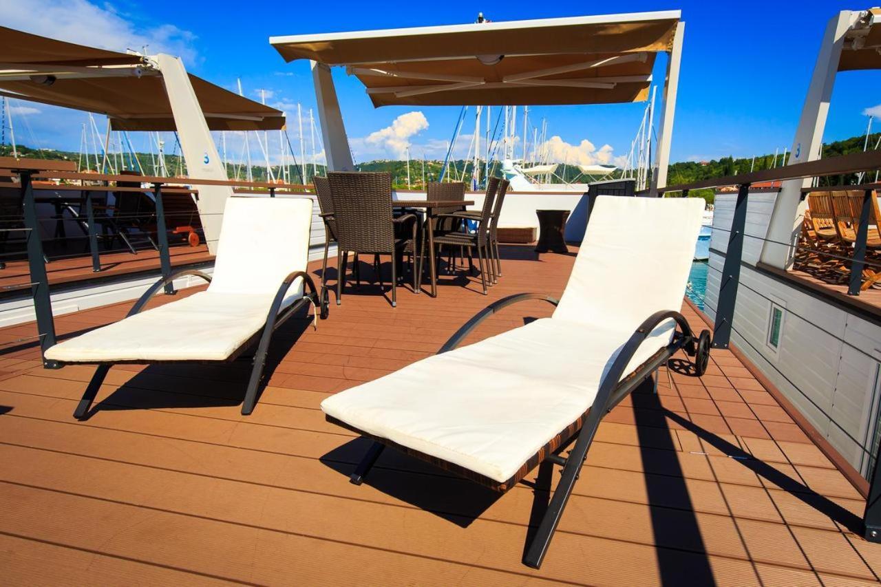 Floating House Sea Queen Portorož Zewnętrze zdjęcie