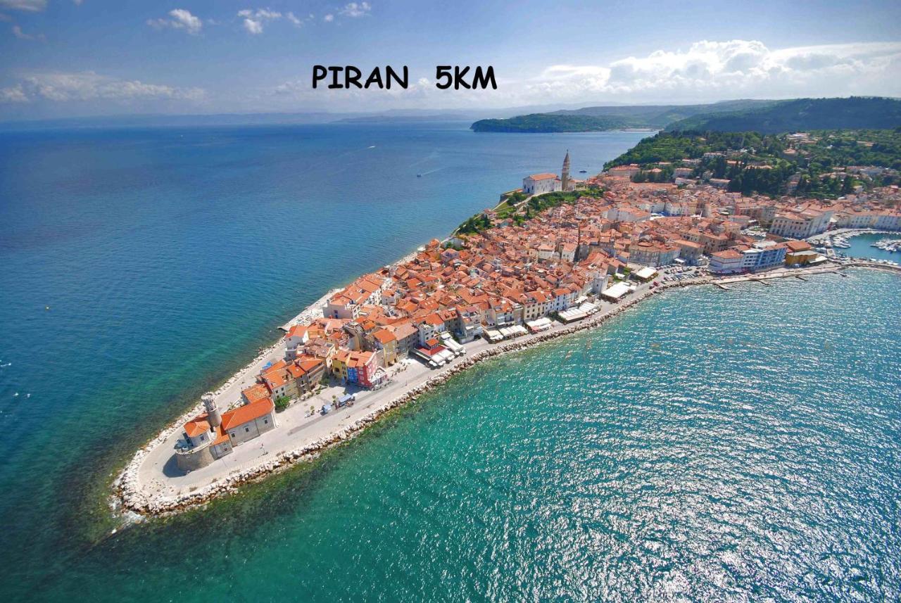 Floating House Sea Queen Portorož Zewnętrze zdjęcie